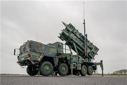 Ein gefechtsbereites Flugabwehrraketensystem vom Typ „Patriot“
