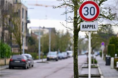 Ein nationales Tempo-30-Limit will die Regierung nicht anordnen, jedoch jene Gemeinden unterstützen, die es einführen wollen
