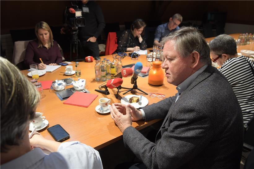 Ein ungezwungenes Gespräch mit Journalisten, das viele Einblicke in die Geschichte der nationalen Politik bot
