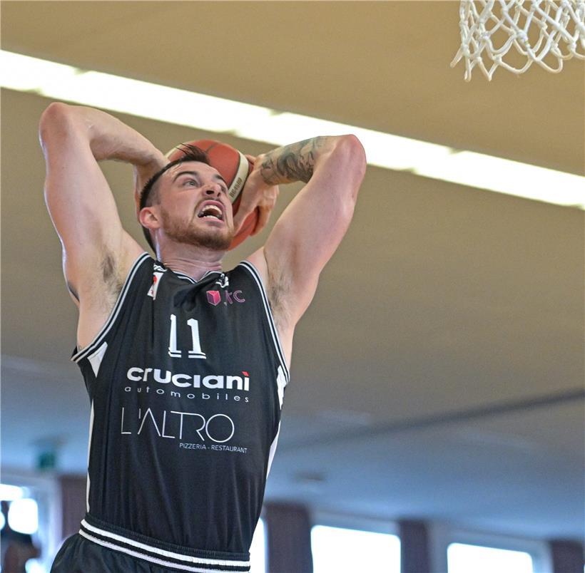 Ein wahrer Glücksgriff: T71-Profi Steve Harris avancierte zum besten Spieler der Finalserie gegen Esch und begeisterte immer wieder mit seinen Dunkings
