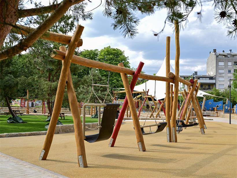 Neuer Spielplatz eröffnet: „Dass et esou bombastesch gëtt, hätte mir net geduecht“