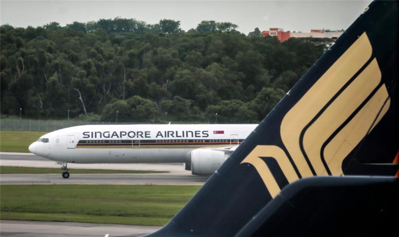 Eine Boeing 777 von Singapore Airlines auf dem Flughafen von Singapur (Symbolbild)
