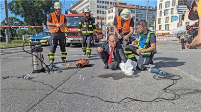 Eine Mehrheit der Deutschen hat kein Verständnis für die Aktionen der sogenannten Klimakleber
