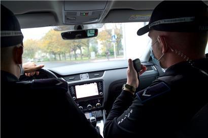 Eine Polizeistreife im Einsatz
