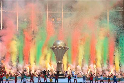 Eine bunte Eröffnungsfeier mit viel afrikanischer Folklore gab den Startschuss zu dem vierwöchigen Turnier
