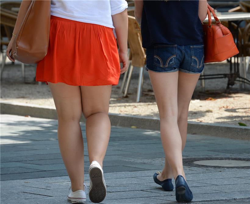 Eine der Hauptkritiken am „neuen“ Dresscode des „Lycée classique de Diekirch“ betrifft die Tatsache, dass die Vorschriften hauptsächlich die Bekleidung von Frauen ins Visier nehmen
