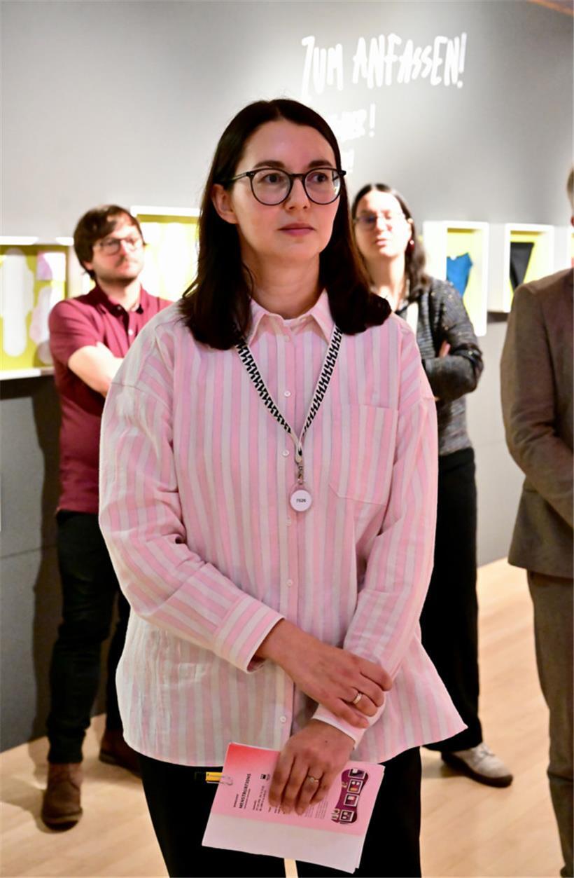 Eine der Kuratorinnen aus Luxemburg: Sanja Simic
