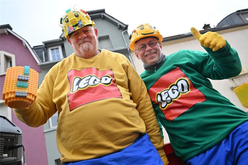 Eine ganze Gruppe von Legofiguren war bei gleich mehreren Kavalkaden in Luxembur...