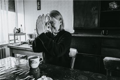 Eine geflüchtete Ukrainerin in Differdingen: Putin habe den Kampfgeist der Ukrainer unterschätzt. „Er wollte unser Volk spalten. Ich bin überzeugt davon, dass wir ihn besiegen werden. Kein Ukrainer wird eine Kapitulation akzeptieren.“
