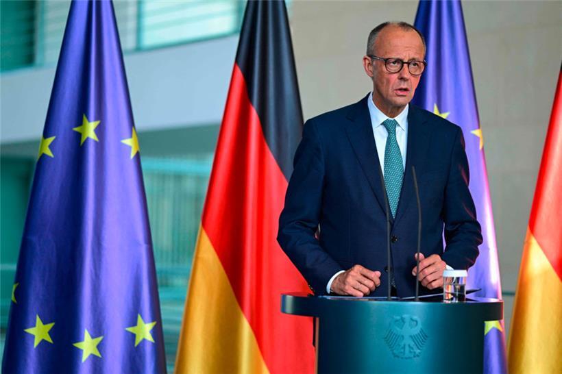 Eine historische Entscheidung: Der deutsche Bundeskanzler setzt den Export von Rüstungsgütern nach Israel aus
