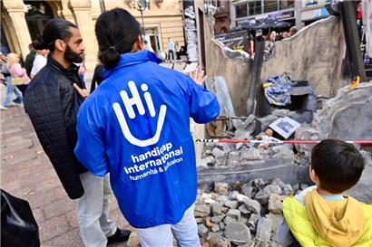 Eine rekonstruierte, bombardierte Wohnung
