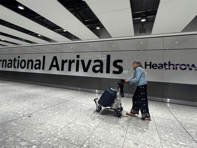 Eine technische Störung verursachte Chaos an Flughäfen in Großbritannien