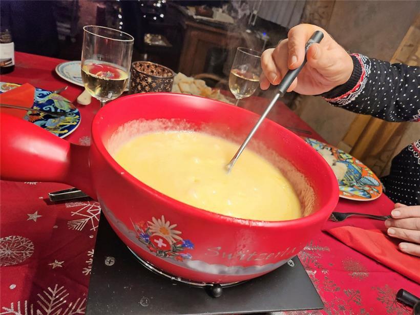 Eine weitere Tradition an Heiligabend: das Käsefondue