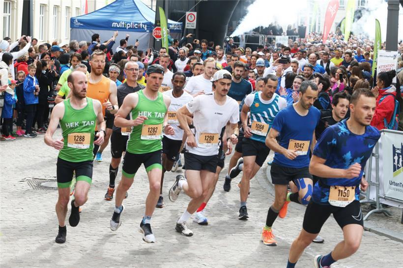 Einen neuen Streckenrekord über 18 km gab es für Yonas Kinde (Nr. 1387)