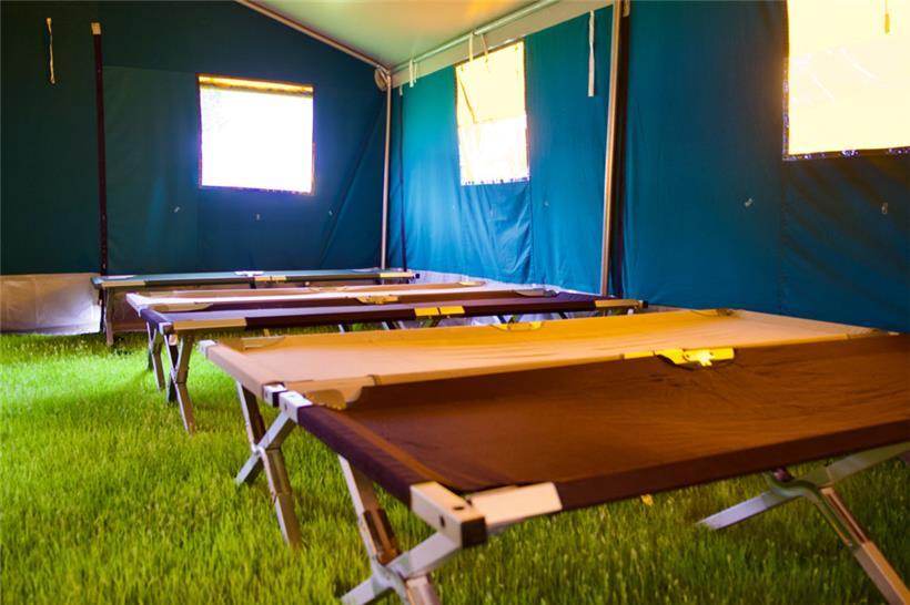 Einfach, eng, abenteuerlich – so sieht Schlafen auf einem nationalen Camp aus