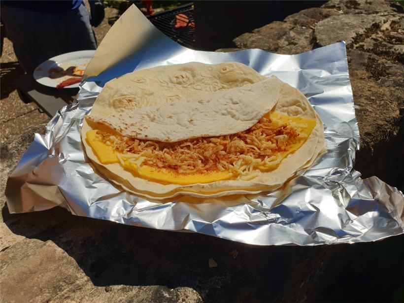 Einfach und lecker: Barbecue-Quesadilla (mit Gouda und Mozzarella)
