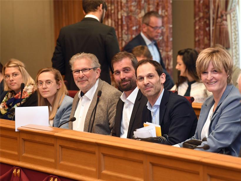 Einige LSAP-Abgeordnete fehlten Corona-bedingt. Dies tat der Stimmung in der Fraktion aber offensichtlich keinen Abbruch.
