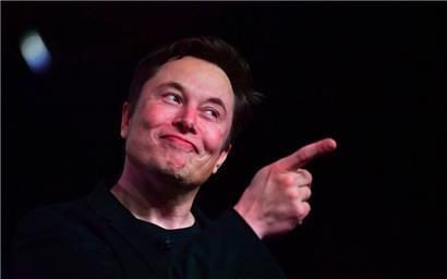 Elon Musk räumt bei Twitter auf
