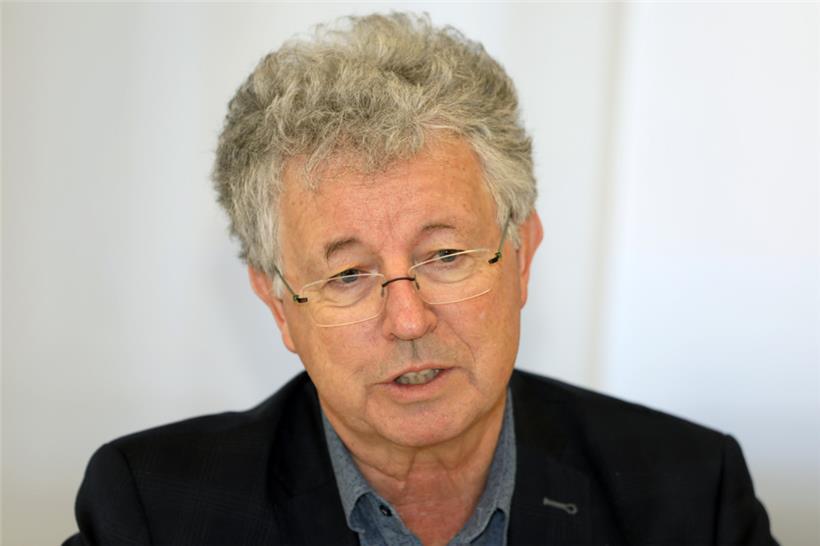 Emile Eicher (CSV) ist seit 2011 Bürgermeister der Gemeinde und ein Urgestein in...