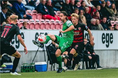 Emir Bijelic (in Grün) und Progrès Niederkorn hatten in Dänemark einen schweren Stand
