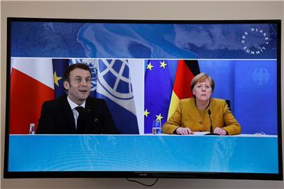 Emmanuel Macron (l.) und Angela Merkel sollten sich heute wieder persönlich treffen
