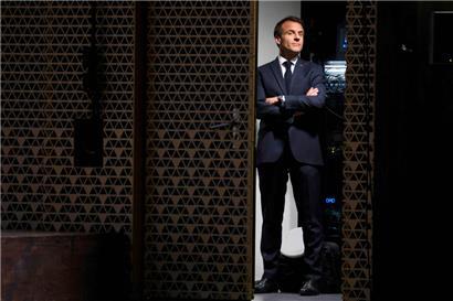 Emmanuel Macron un an après sa réélection: la crise des retraites aura servi de révélateur à un malaise plus profond encore
