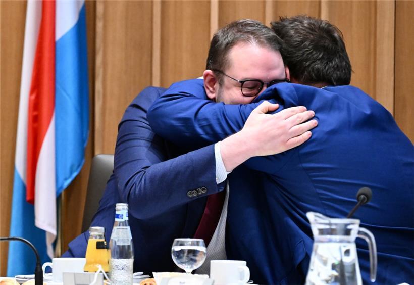 Emotionaler als von ihm selbst im Vorfeld erwartet war die Kür zum neuen Escher Bürgermeister für Christian Weis
