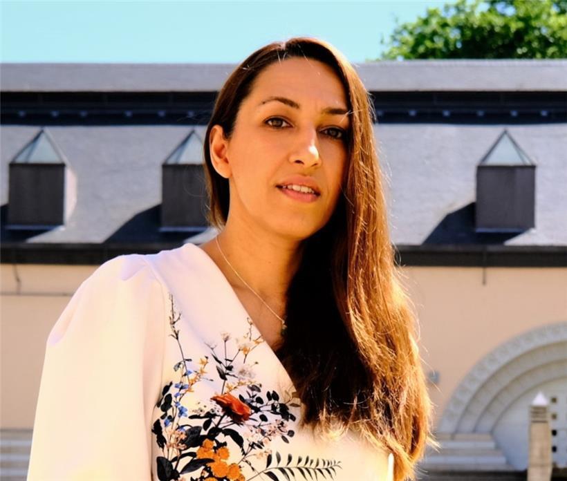 En résidence pour deux mois à l’abbaye de Neumünster, le temps de mettre un point final à un roman, Mahtab Ghorbani goûte le calme et la sécurité
