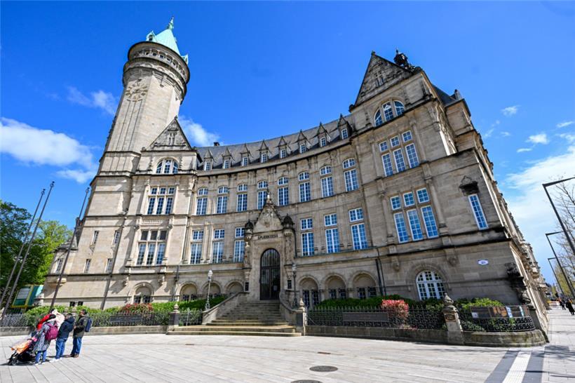 Ende 2023 zählte die Belegschaft der Spuerkeess 1.876 Kolleginnen und Kollegen. 35 Mitarbeiter waren im Jahresverlauf neu eingestellt worden.
