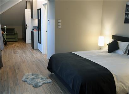 Endlich eröffnet: Drei Jahre hat es gedauert, bis das „Monvillage“ mit seinen 14 Zimmern fertig war
