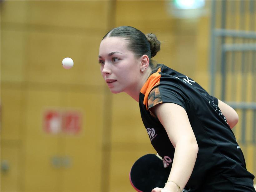 Enisa Sadikovic und Gene Wantz beim erfolgreichen Mixed-Doppel Tennismatch