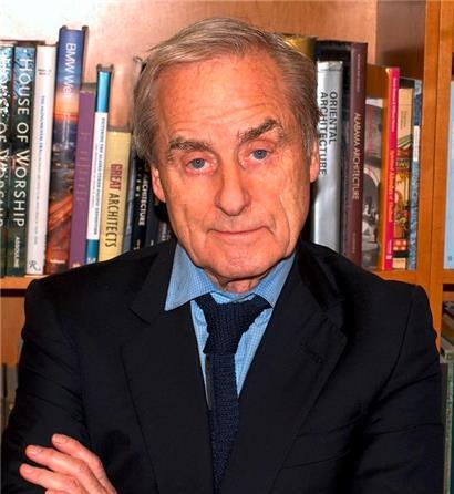 Enkel eines Analphabeten und Sohn eines Rangierarbeiters: Harry Evans legte eine beachtliche Karriere hin
