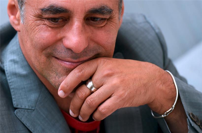 Enrico Lunghi, historien de l’art et commissaire d’exposition, publie „Chroniques d’un monde avant. Fragments classés“ chez Hydre
