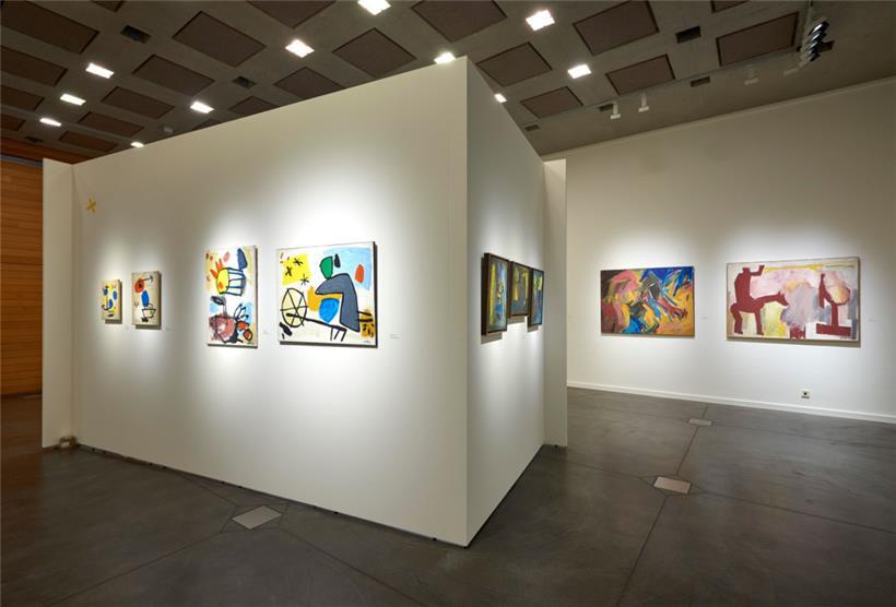 Entre les œuvres de droite et celles de gauche, il y a eu la tempête de 1990 qui marque une rupture dans la carrière de Gast Michels
