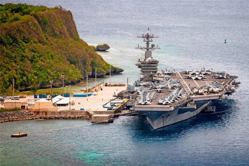 „Entscheidendes Jahrzehnt“: Der Flugzeugträger USS Theodore Roosevelt im Mai 2020 in Guam
