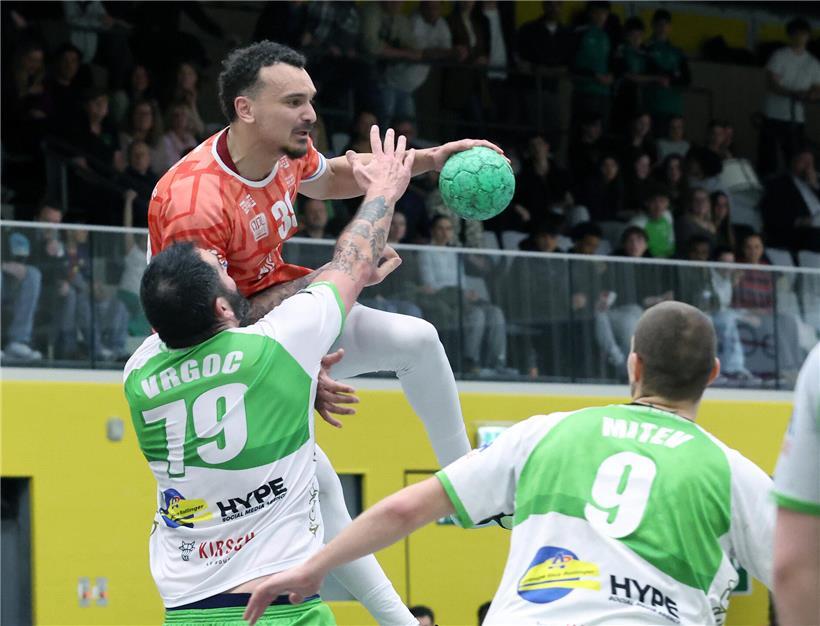 Enzo Jean Louis beim Training, zeigt verbesserte Fitness und gesteigerte körperliche Formentwicklung