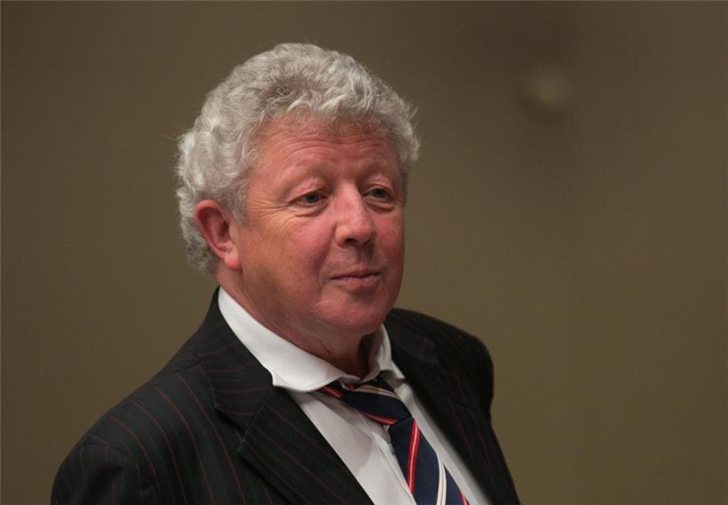 Er habe nicht genug Zeit und Energie, um allen Verpflichtung nachzukommen, schreibt der am Donnerstag in erster Instanz verurteilte Roy Reding auf Facebook.
