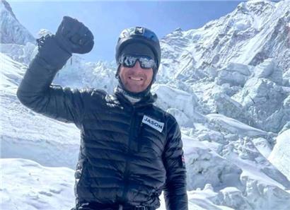 „Er stand ganz oben auf seiner Welt, doch dann kam er leider nicht zurück“: Jason Kennison am Mount Everest vor dem Unglück
