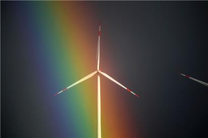 Erneuerbare Energien sollen intensiv ausgebaut werden: Dazu zählen auch Windkraftanlagen 
