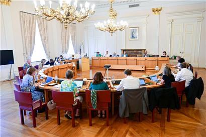 Erneut wurde im hauptstädtischen Gemeinderat über das geplante Bettelverbot diskutiert
