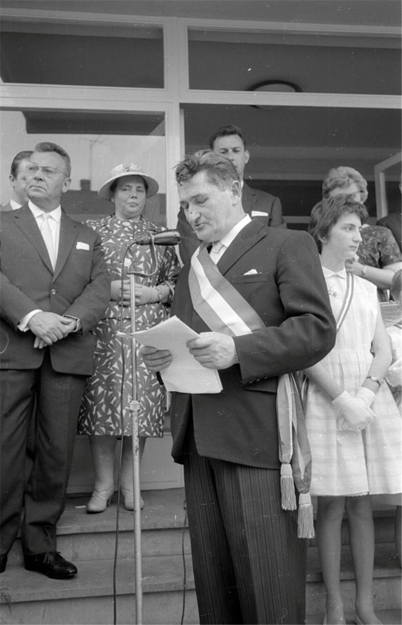 Eröffnung: Bürgermeister Robert Steichen redet …