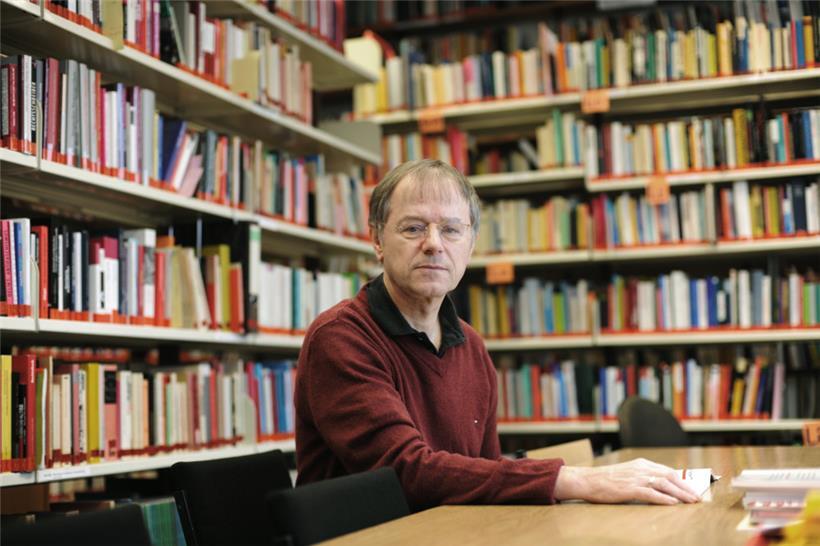 Ersatzfoto: Prof. Dr. Christoph Butterwegge ist Professor für Politikwissenschaft am Institut für vergleichende Bildungsforschung und Sozialwissenschaften an der Humanwissenschaftlichen Fakultät der Universität zu Köln. Er ist Autor des Buches „Armut in Deutschland“.
