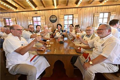 Erst das Vergnügen, dann die Arbeit: Der Bürgermeistertag gehört zu den beliebtesten Traditionen auf der Fouer
