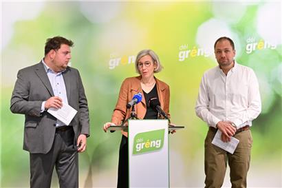 Erster Termin in den neuen Räumlichkeiten (v.l.): Die Abgeordneten Meris Sehovic und Sam Tanson, Parteipräsident François Benoy
