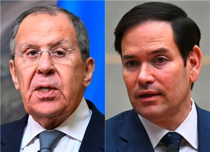 Erstes Treffen seit Beginn des Ukraine-Kriegs: Sergej Lawrow (l.) und Marco Rubio kommen in Riad zusammen
