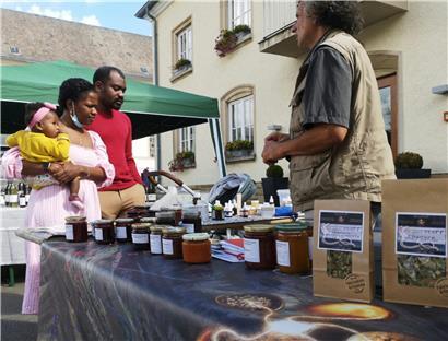Es geht wieder los: Der Markt findet an jedem zweiten Samstag im Monat statt
