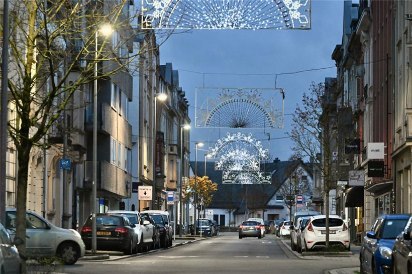 Es leuchtet wieder im Dunkeln in Esch

