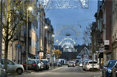 Es leuchtet wieder im Dunkeln in Esch
