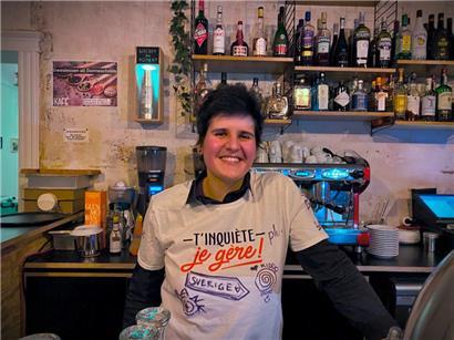 „Es musste ein Ort für alle werden“: Sonia an ihrem letzten Abend im Escher Kafé
