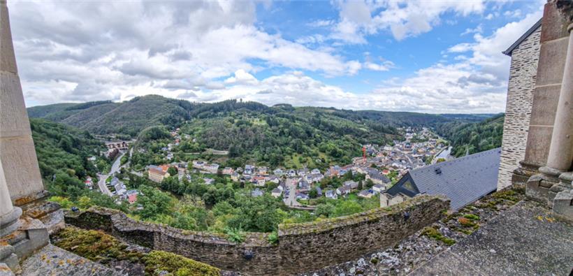 Etwas andere Aussicht vom Viandener Schloss

